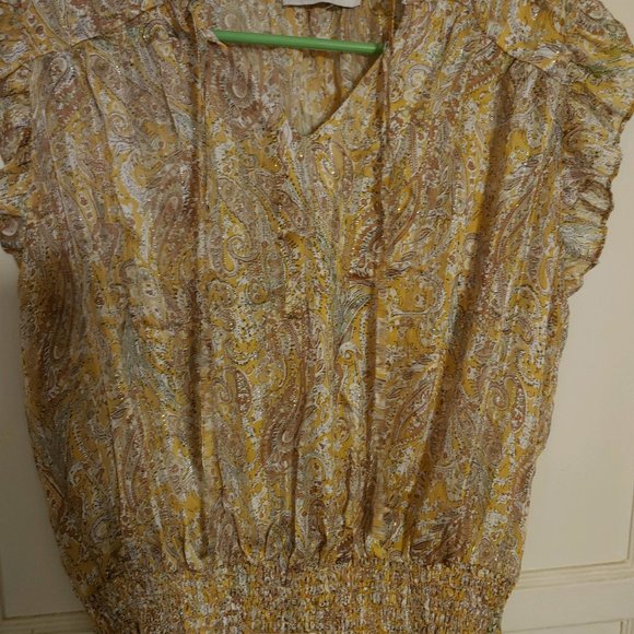 BOGO🎀Paisley Yellow Cinch Waist Blouse- Size M - Picture 3 of 3